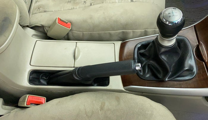 2012 Toyota Corolla Altis G, Petrol, Manual, 28,985 km, Gear Lever
