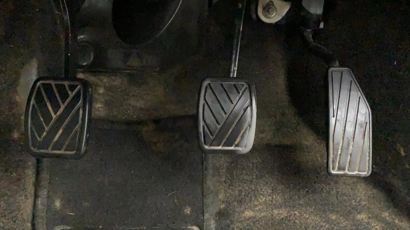 2019 Maruti New Wagon-R LXI CNG 1.0 L, CNG, Manual, 68,869 km, Pedals