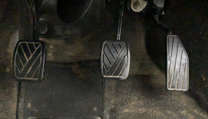 2019 Maruti New Wagon-R LXI CNG 1.0 L, CNG, Manual, 68,869 km, Pedals