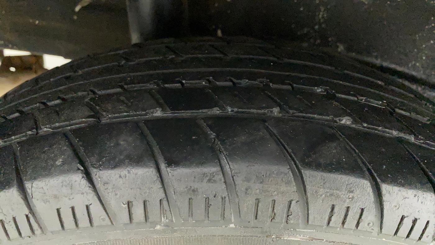 2019 Maruti New Wagon-R LXI CNG 1.0 L, CNG, Manual, 68,869 km, Right Rear Tyre Tread
