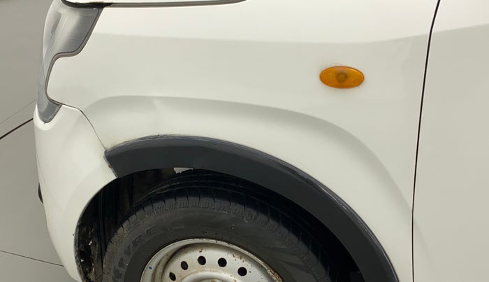 2019 Maruti New Wagon-R LXI CNG 1.0 L, CNG, Manual, 68,869 km, Left fender - Slightly dented