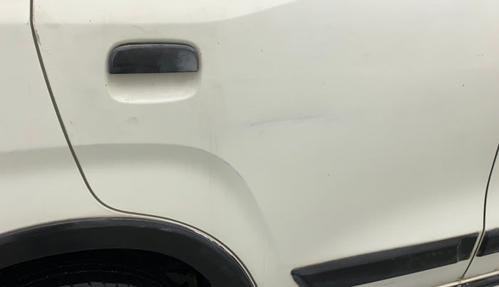 2019 Maruti New Wagon-R LXI CNG 1.0 L, CNG, Manual, 68,869 km, Right rear door - Minor scratches