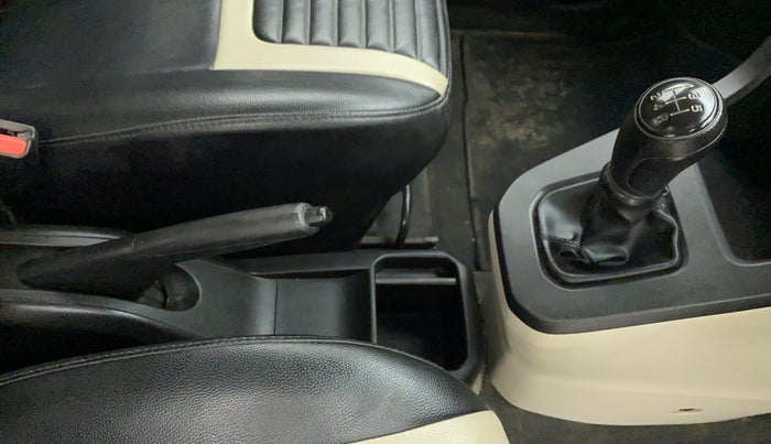 2019 Maruti New Wagon-R LXI CNG 1.0 L, CNG, Manual, 68,869 km, Gear Lever