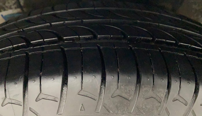 2021 Hyundai AURA S 1.2 CNG, CNG, Manual, 59,623 km, Left Rear Tyre Tread