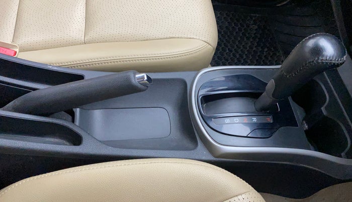 2016 Honda City 1.5L I-VTEC VX CVT, Petrol, Automatic, 41,138 km, Gear Lever