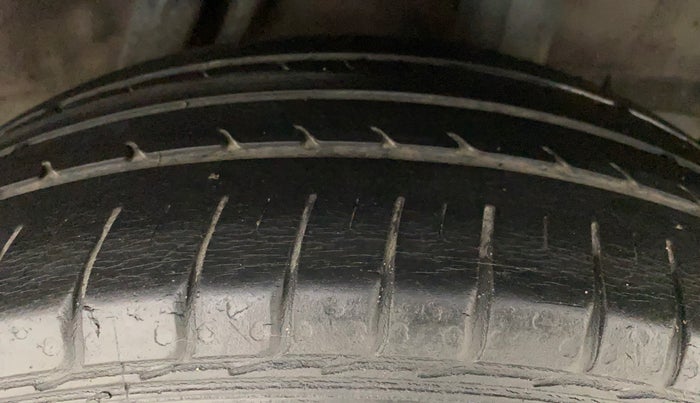 2016 Honda City 1.5L I-VTEC VX CVT, Petrol, Automatic, 41,138 km, Left Rear Tyre Tread