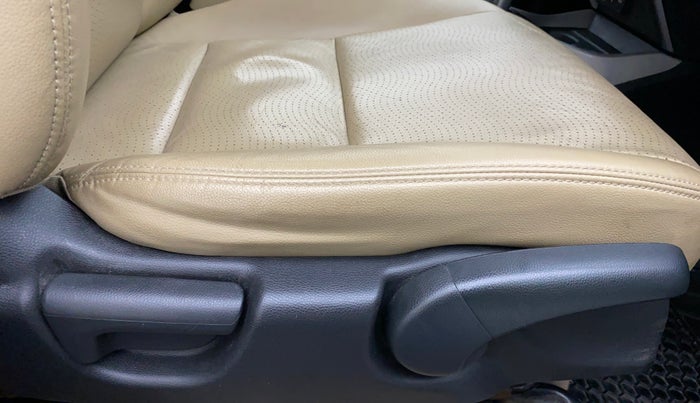 2016 Honda City 1.5L I-VTEC VX CVT, Petrol, Automatic, 41,138 km, Driver Side Adjustment Panel