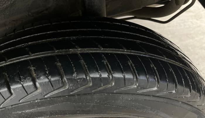 2021 Maruti New Wagon-R LXI CNG 1.0, CNG, Manual, 68,117 km, Left Rear Tyre Tread