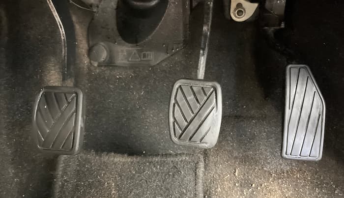 2021 Maruti New Wagon-R LXI CNG 1.0, CNG, Manual, 68,117 km, Pedals