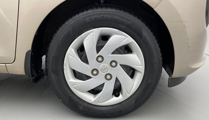 2019 Hyundai NEW SANTRO SPORTZ AMT, Petrol, Automatic, 22,092 km, Right Front Wheel