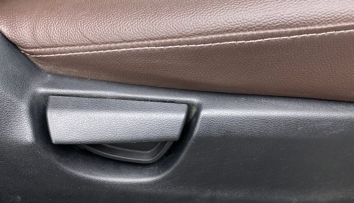 2019 Hyundai NEW SANTRO SPORTZ AMT, Petrol, Automatic, 22,092 km, Driver Side Adjustment Panel