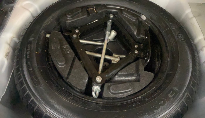 2018 Tata NEXON XZ PLUS DIESEL, Diesel, Manual, 42,587 km, Spare Tyre