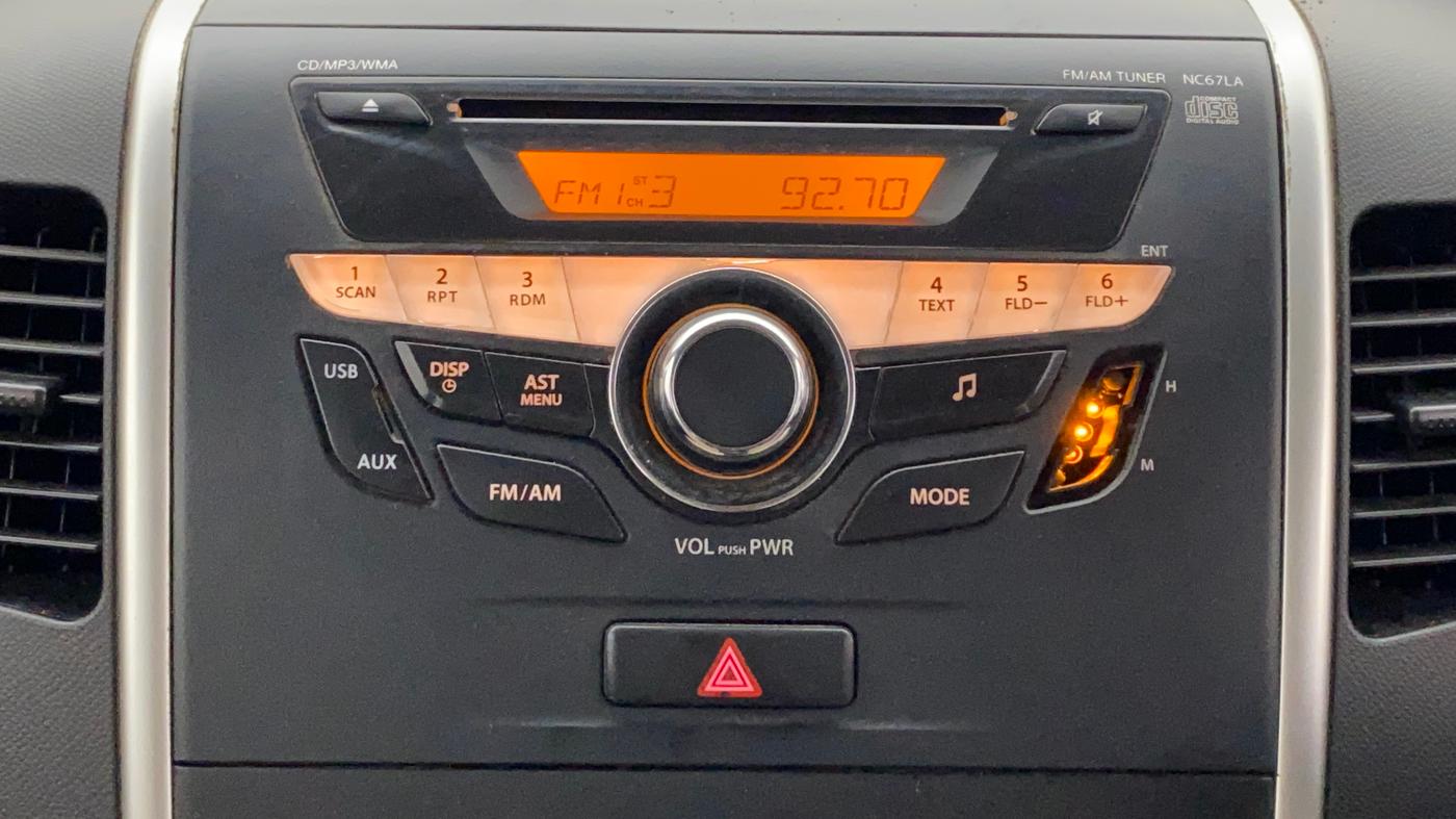 2014 Maruti Wagon R Stingray VXI, Petrol, Manual, 74,611 km, Infotainment System