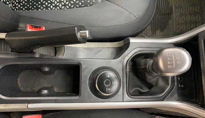 2018 Tata NEXON XM DIESEL, Diesel, Manual, 1,12,267 km, Gear Lever