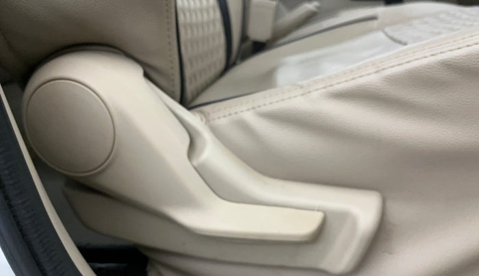 2019 Maruti Dzire LXI, Petrol, Manual, 27,655 km, Driver Side Adjustment Panel