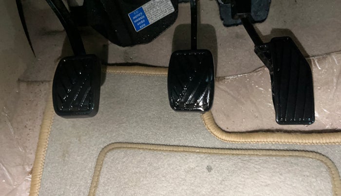 2019 Maruti Dzire LXI, Petrol, Manual, 27,655 km, Pedals