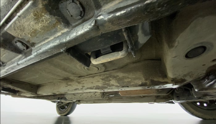 2015 Maruti Swift VXI D, Petrol, Manual, 31,335 km, Right Side Underbody