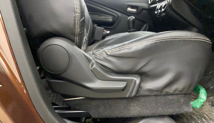 2022 Maruti Celerio VXI CNG, CNG, Manual, 45,337 km, Driver Side Adjustment Panel