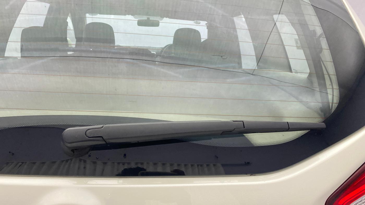 2018 Nissan Terrano XL (P), Petrol, Manual, 33,495 km, Rear Wiper