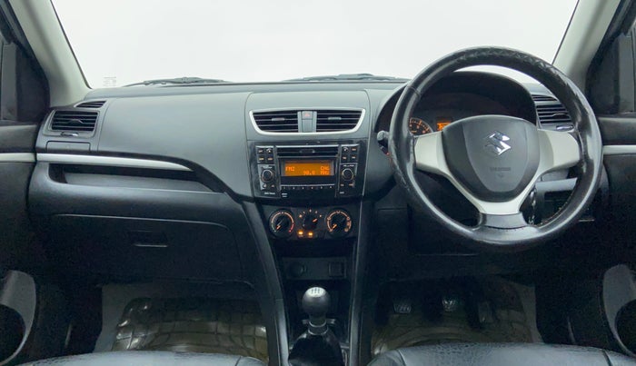 2017 Maruti Swift VXI O, Petrol, Manual, 1,02,887 km, Dashboard