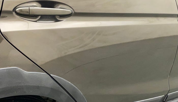 2019 Honda WR-V 1.2L I-VTEC S MT, Petrol, Manual, 70,402 km, Right rear door - Minor scratches
