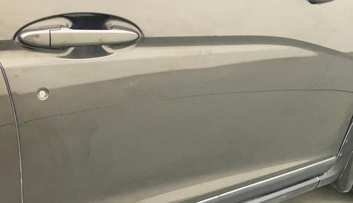 2019 Honda WR-V 1.2L I-VTEC S MT, Petrol, Manual, 70,402 km, Driver-side door - Minor scratches