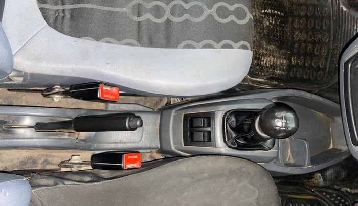 2014 Maruti Alto 800 LXI, Petrol, Manual, 1,40,596 km, Gear Lever