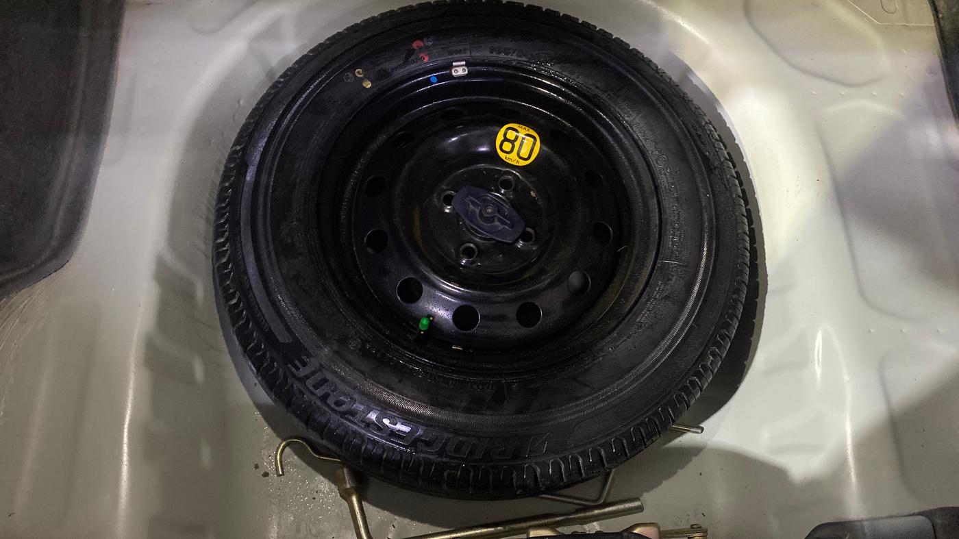 2019 Maruti Dzire ZXI PLUS AMT, Petrol, Automatic, 28,047 km, Spare Tyre