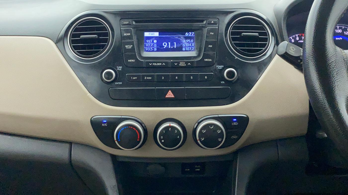 2014 Hyundai Grand i10 SPORTZ 1.2 KAPPA VTVT, Petrol, Manual, 63,289 km, Air Conditioner