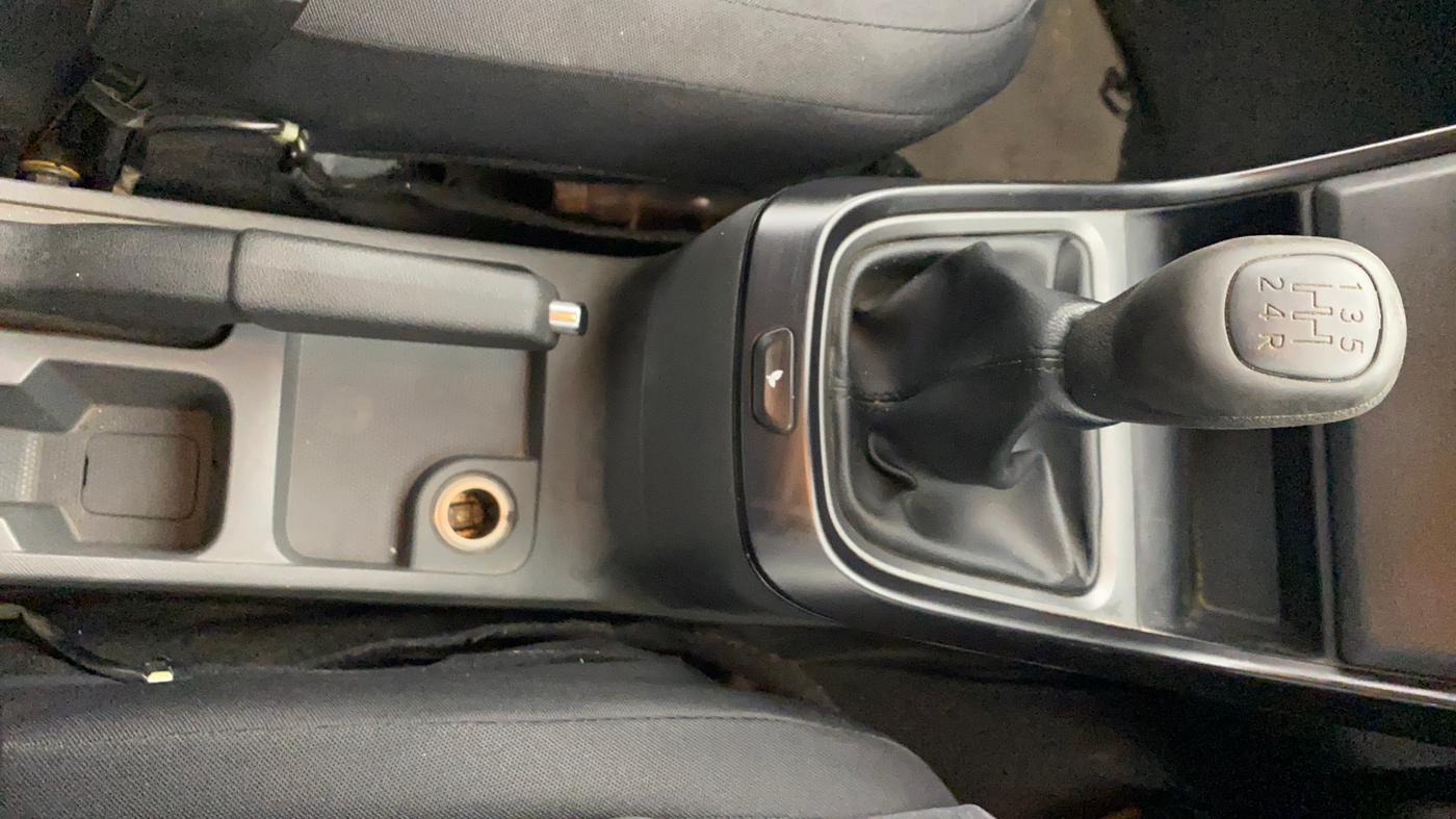 2020 Tata ALTROZ XE PETROL, Petrol, Manual, 37,940 km, Gear Lever