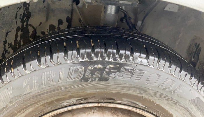 2020 Tata ALTROZ XE PETROL, Petrol, Manual, 37,940 km, Right Front Tyre Tread