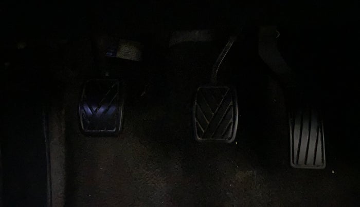 2019 Maruti S Cross DELTA 1.3, Diesel, Manual, 1,08,157 km, Pedals