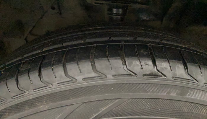 2019 Maruti S Cross DELTA 1.3, Diesel, Manual, 1,08,157 km, Left Front Tyre Tread