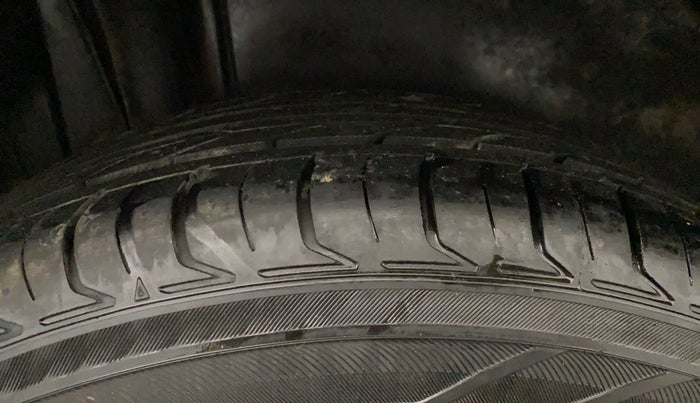 2019 Maruti S Cross DELTA 1.3, Diesel, Manual, 1,08,157 km, Right Rear Tyre Tread