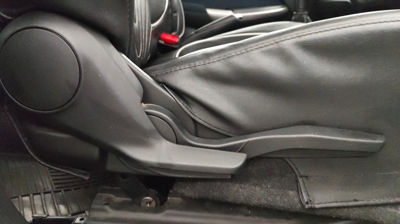 2021 Maruti Baleno ZETA PETROL 1.2, Petrol, Manual, 28,025 km, Driver Side Adjustment Panel