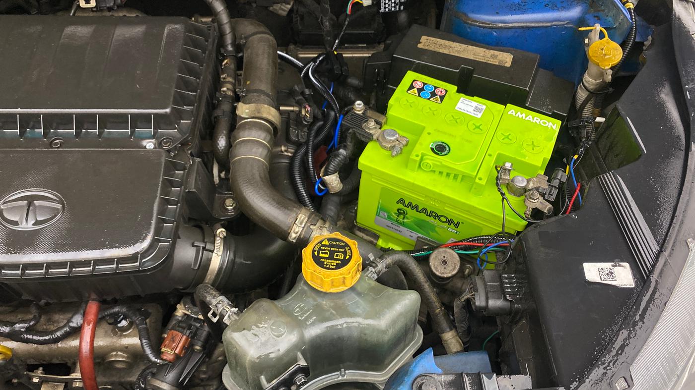 2020 Tata NEXON XZA PLUS (O) DIESEL, Diesel, Automatic, 1,28,359 km, Engine View - Left