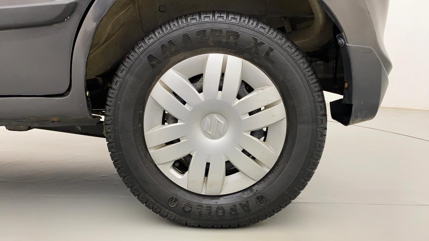 2015 Maruti Alto 800 LXI, Petrol, Manual, 11,111 km, Left Rear Wheel