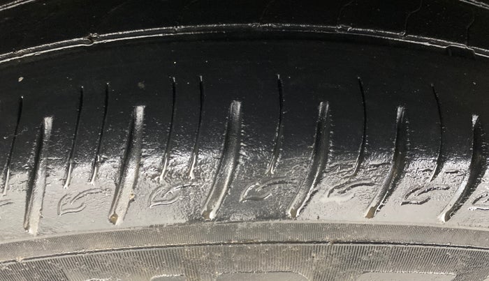 2022 Hyundai VENUE SX 1.0 TURBO, Petrol, Manual, 65,330 km, Right Rear Tyre Tread