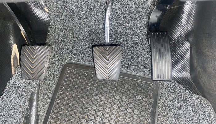 2022 Hyundai VENUE SX 1.0 TURBO, Petrol, Manual, 65,330 km, Pedals