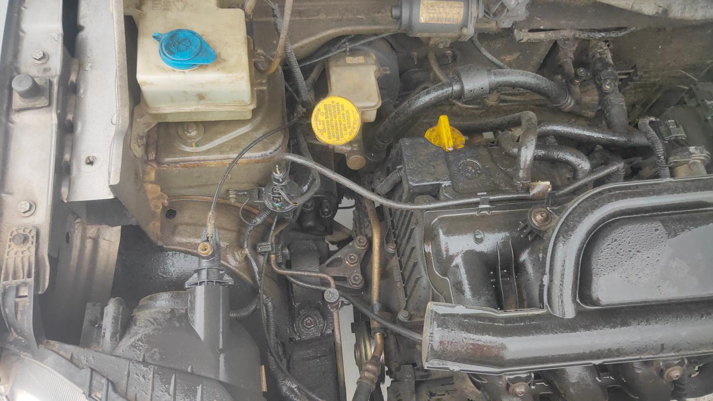 2019 Renault Kwid RXT 0.8 (O), Petrol, Manual, 49,591 km, Engine View - Right