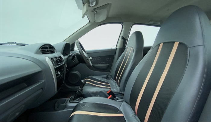 2013 Maruti Alto 800 LXI, CNG, Manual, 37,603 km, Right Side Front Door Cabin