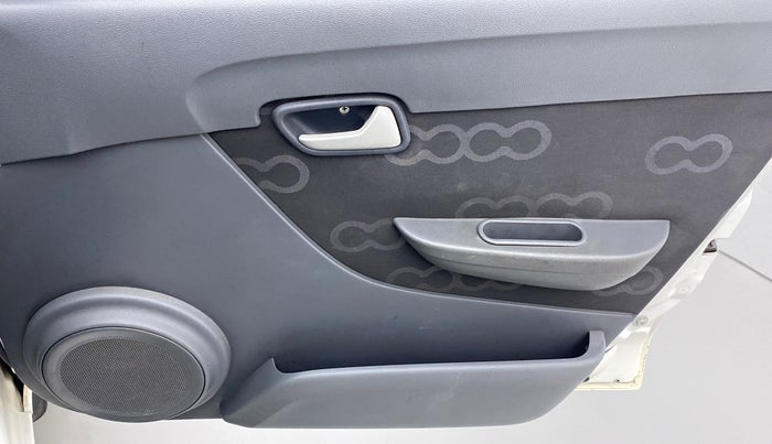2013 Maruti Alto 800 LXI, CNG, Manual, 37,603 km, Driver Side Door Panels Control