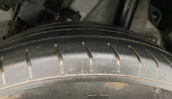 2023 Hyundai VENUE S(O) 1.2, Petrol, Manual, 79,410 km, Left Rear Tyre Tread