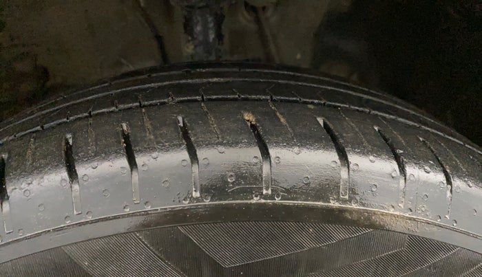 2023 Hyundai VENUE S(O) 1.2, Petrol, Manual, 79,410 km, Right Front Tyre Tread