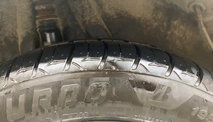 2018 Hyundai Verna 1.6 VTVT SX (O) AT, Petrol, Automatic, 68,366 km, Right Rear Tyre Tread