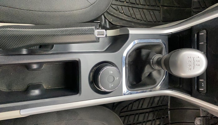 2019 Tata NEXON XZ PETROL, Petrol, Manual, 94,233 km, Gear Lever