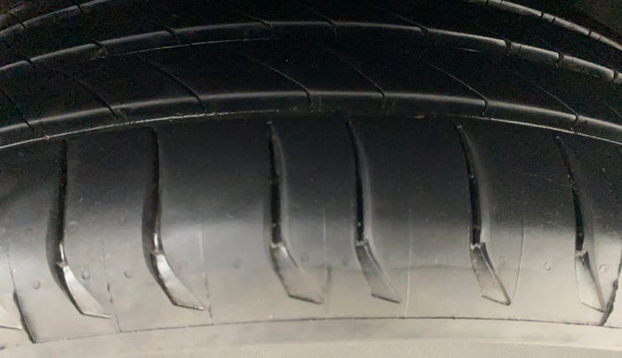 2019 Tata NEXON XZ PETROL, Petrol, Manual, 94,233 km, Left Rear Tyre Tread