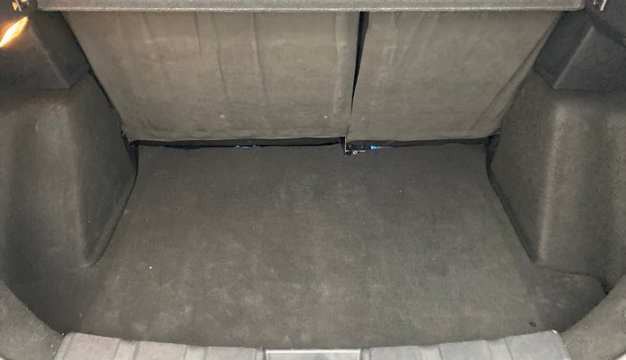 2019 Tata NEXON XZA + 1.2 PETROL A/T, Petrol, Automatic, 10,953 km, Boot Inside