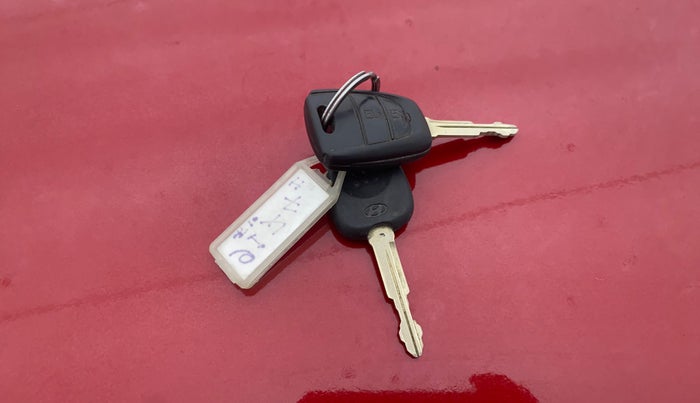 2019 Hyundai Grand i10 MAGNA 1.2 KAPPA VTVT, CNG, Manual, 45,781 km, Key Close Up