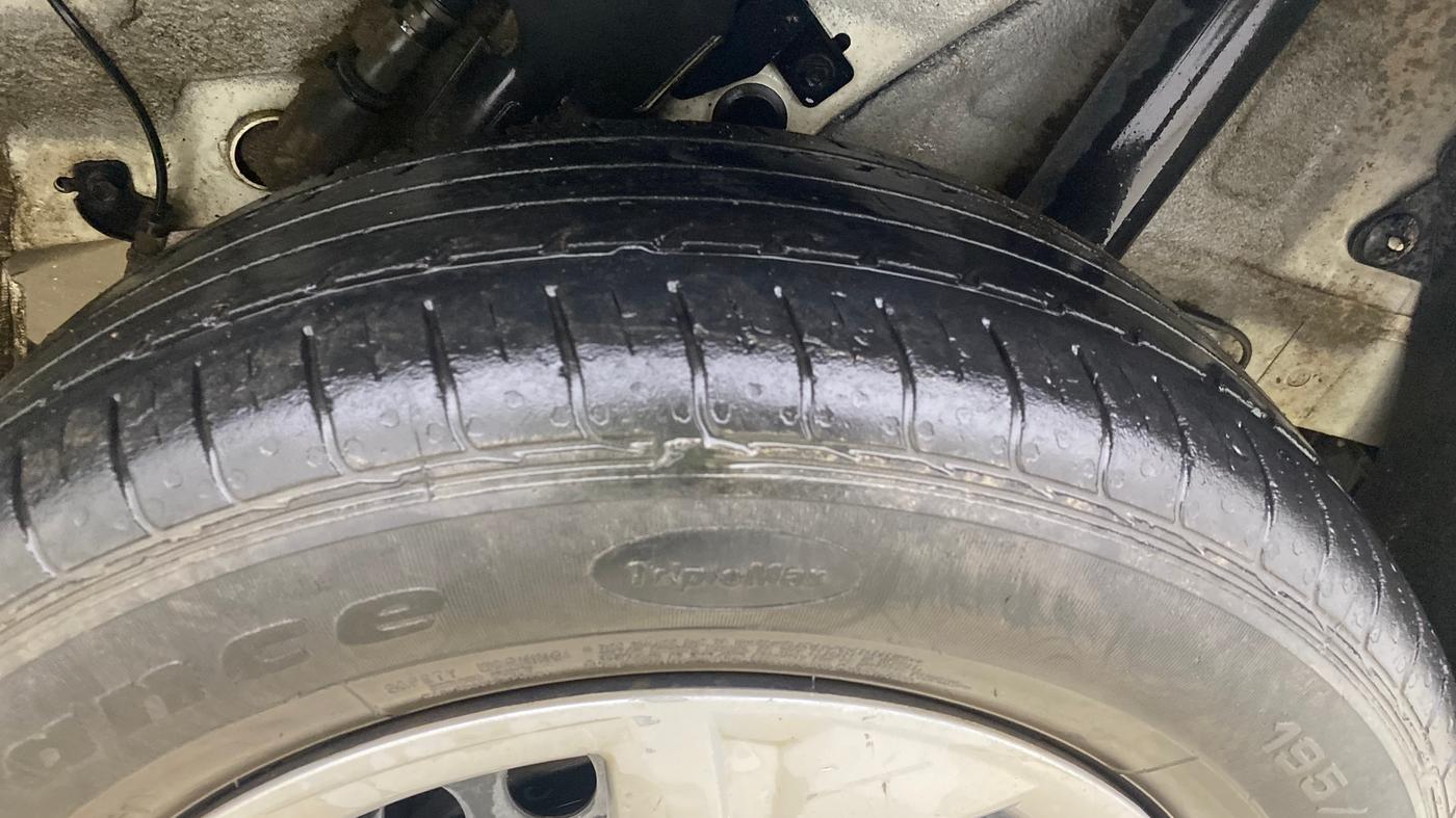 2021 Hyundai VENUE S 1.2, Petrol, Manual, 66,128 km, Left Rear Tyre Tread